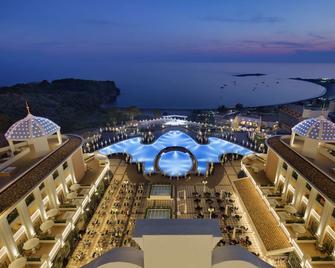 Litore Resort Hotel & Spa - Okurcalar - Pool