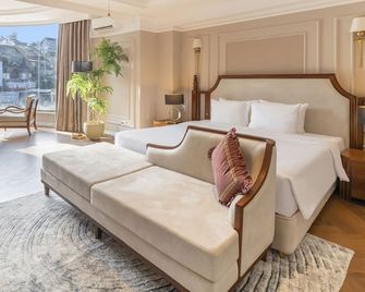 The Western Hill Hotel - Dalat - Bedroom