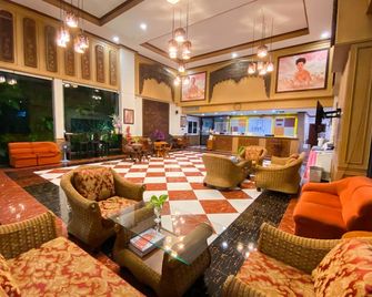 East Inn 15 Rayong - Sha Certified - Rayong - Lobby