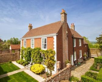 Boreham House Luxury Bnb - Eastbourne