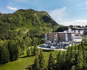 Falkensteiner Hotel Sonnenalpe - Hermagor - Budynek