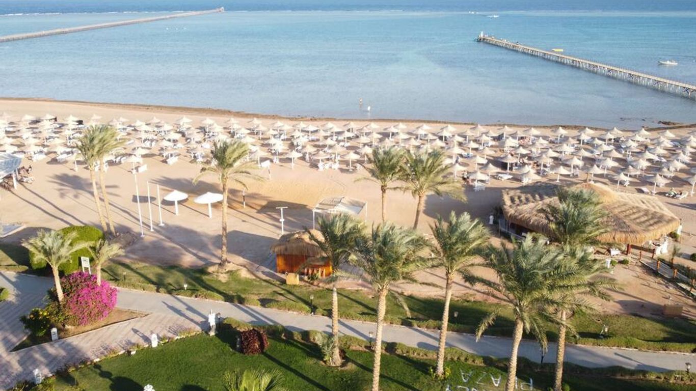 Regency Plaza Aqua Park and Spa Resort