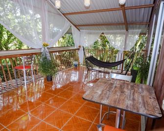 Rio Danta - לה פורטונה - מרפסת