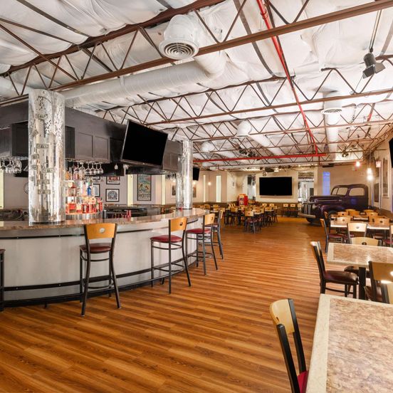 Restaurant view of Ramada by Wyndham Kingman