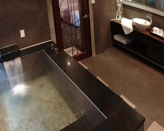 Spring Breeze Hotel - Hualien City