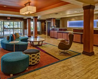 Fairfield Inn and Suites by Marriott Russellville - Russellville - Lobby