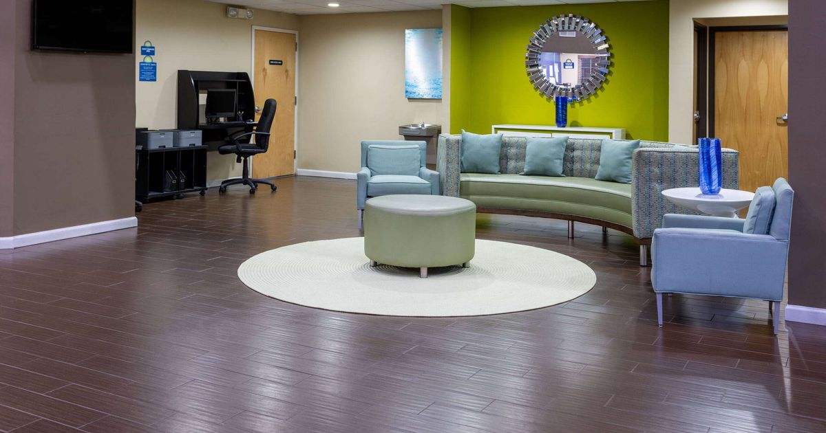 Days Inn & Suites by Wyndham Cherry Hill - Philadelphia from $17. Cherry Hill Hotel Deals 