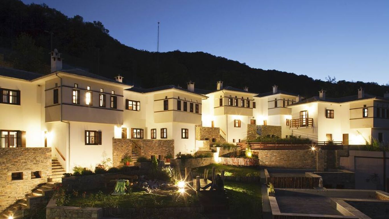 12 Months Resort & Spa