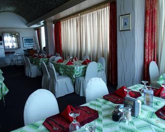 Orange Grove Hotel - Davao City - Restaurant