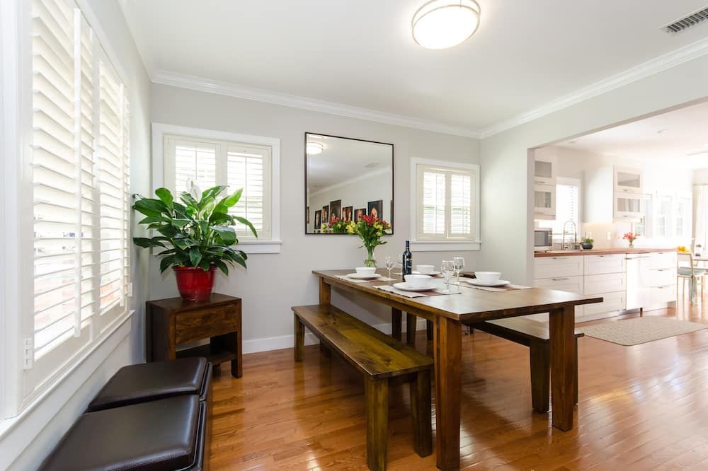 Newly renovated 1920's 2 bedroom house - לוס אנג'לס - חדר אוכל
