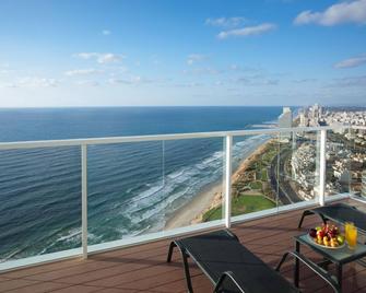 Island Luxurious Suites Hotel and Spa - Netanja - Balkon
