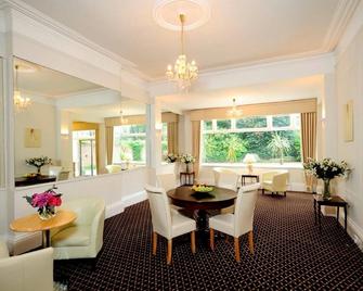 Burley Court Hotel - Bournemouth - Dining room
