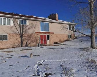 Experience Hudson charm in our spacious 3-bedroom retreat - Hudson - Edificio