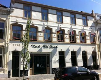 Hotel Old Dutch Bergen OP Zoom - Bergen op Zoom - Building