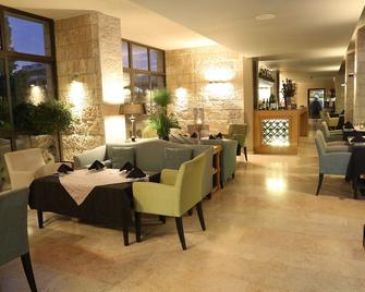Notre Dame of Jerusalem Center - Jerusalem - Restaurant