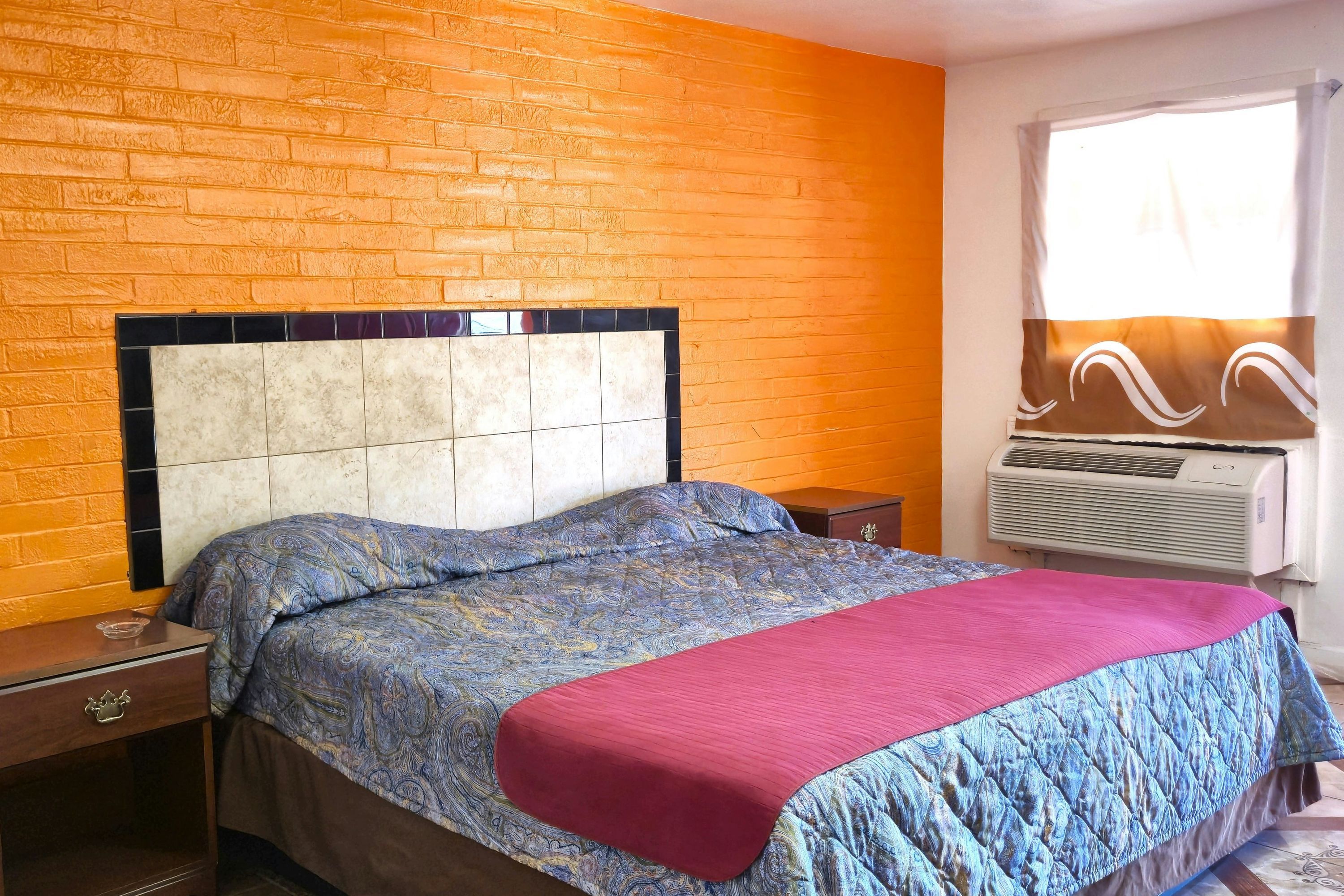 Way Side Inn by Hotel O Dallas near Fair Park Downtown - דאלאס - חדר שינה