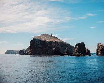 Four Points by Sheraton Ventura Harbor Resort - Ventura
