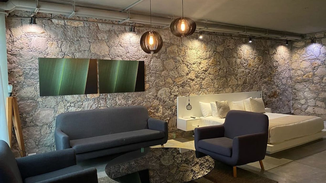 Ilo Rojo Hotel Boutique