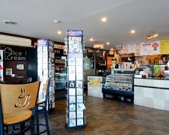 Hampton House Hotel - Hampton - Bar