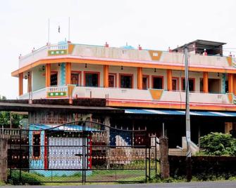 Fun loving and pleasant place in malvan. - Mālvan - Building