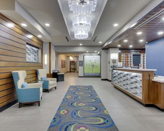 Hampton Inn & Suites Tyler-South - טיילר - דלפק קבלה
