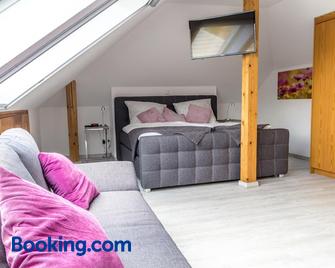 Ferienwohnung Konrad Duden - Wesel - Slaapkamer