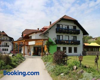 Familienparadies Reichenhauser - Keutschach am See - Gebäude