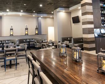 Holiday Inn St. Louis Airport West Earth City - Earth City - Restaurant
