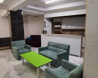 Ugur Otel - Kaş