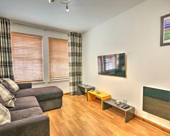 5 Argyle Place, Dornoch - Dornoch - Phòng khách