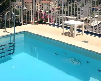 Hotel Voce Del Mare - Vietri sul Mare - Piscina