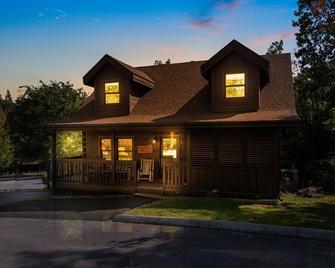 ER81 - Family Making Memories cabin - Pigeon Forge - Edificio