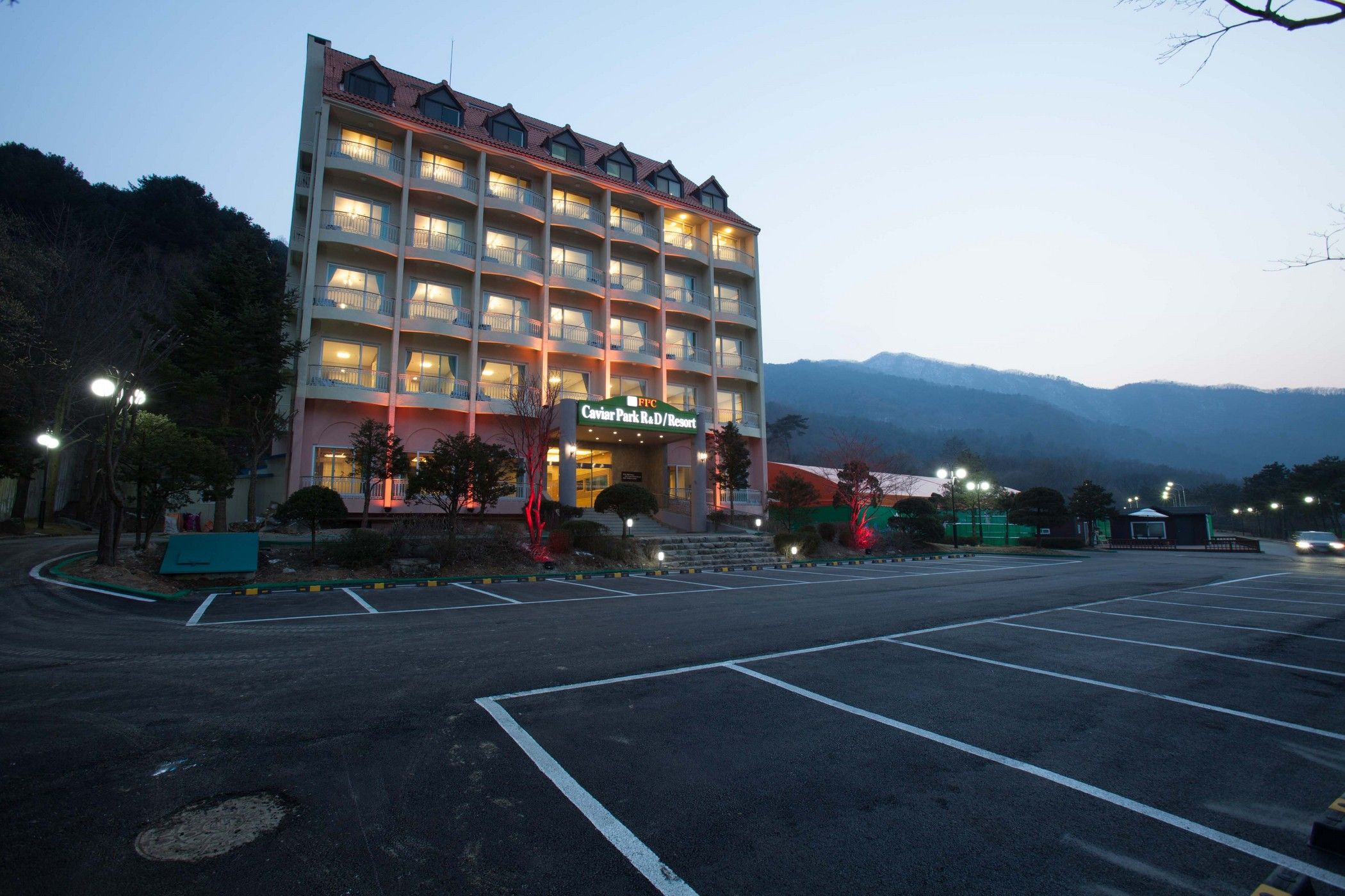 Cheongpyeong Family Hotel