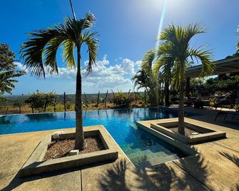 La Maracuyá - Las Lajas (Panamá) - Piscina