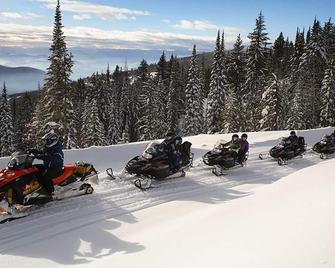 The Bulldog Hotel Silver Star - Vernon