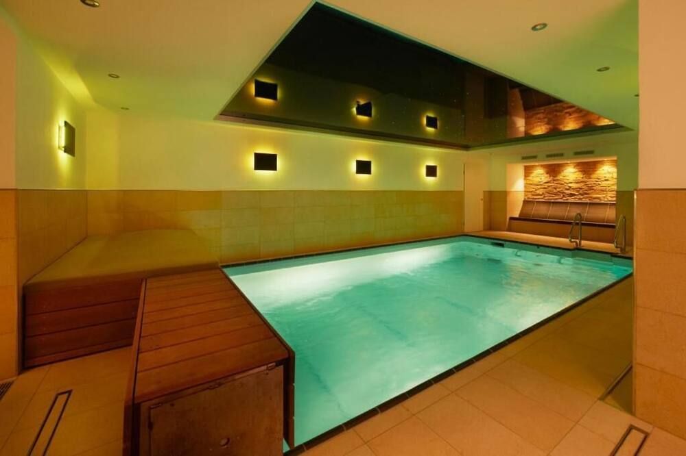 Burg-Hotel - Obermoschel - Pool