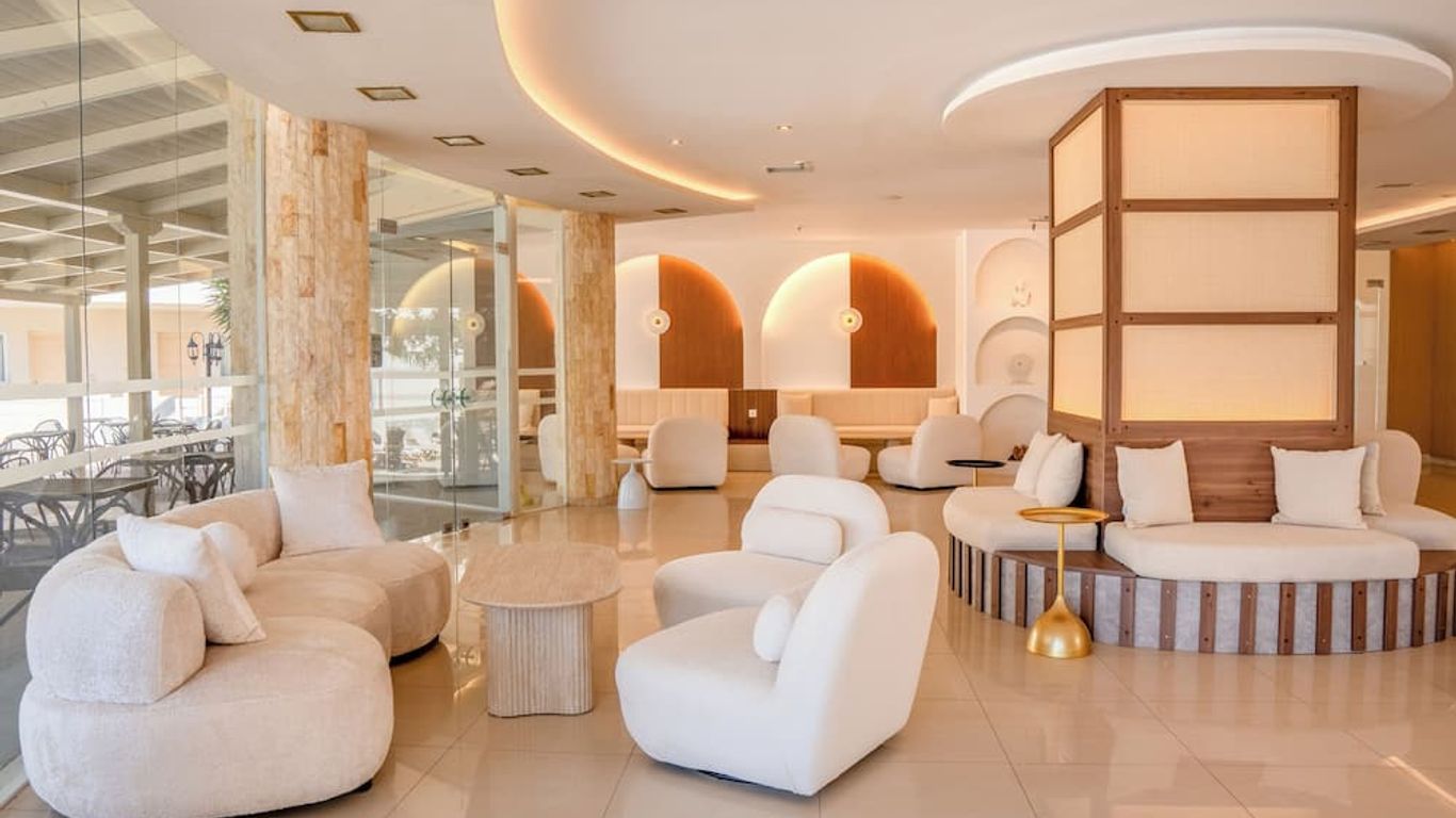 St Constantin Sea Hotel & Spa Resort