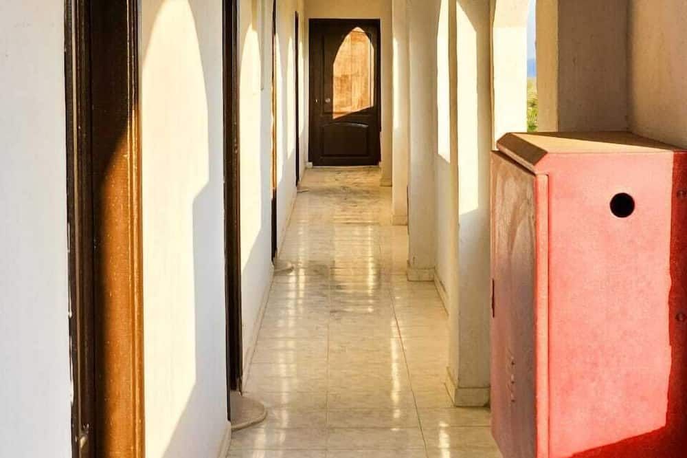 فندق البحر الأحمر - مرسى علم - مدخل