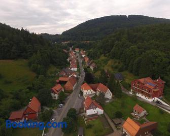 Hotel-Pension Waldhaus - Bad Grund - Außenansicht