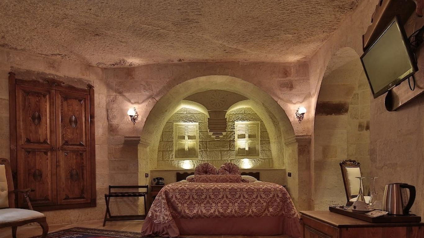 Phocas Cave Suites