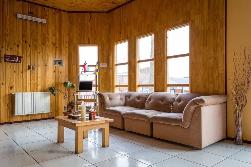 Hostal Alcazar - Puerto Natales - Wohnzimmer