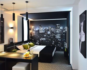 Art Hotel Bishkek - Biskek - Habitación