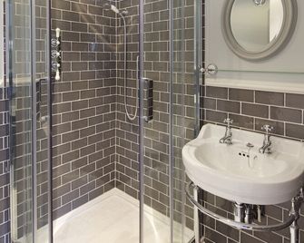 The George Townhouse - Shipston-on-Stour - Bathroom