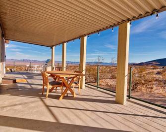 Roadrunner's Roost - Twentynine Palms - Balkón