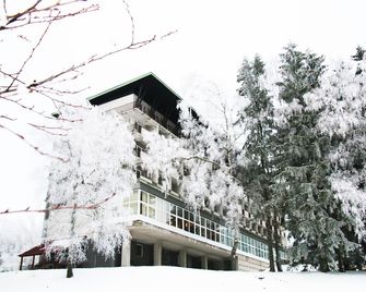 Hotel Medlov - Nové Město na Moravě - Edificio
