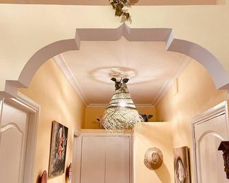 Magnificent studio for two in the center of Casablanca - Casablanca - Trappen