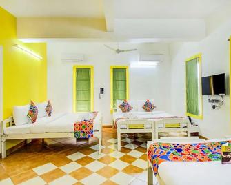 Fabescape House Khas Kokanwadi - Ratnagiri - Спальня