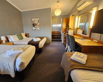 Waterview Gosford Motor Inn - Gosford - Schlafzimmer