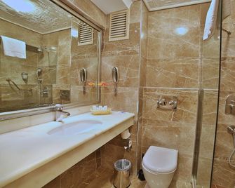 Grand Anka Hotel - Istanbul - Kylpyhuone
