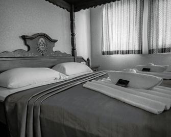 Aquamarina Hotel - Budapest - Camera da letto